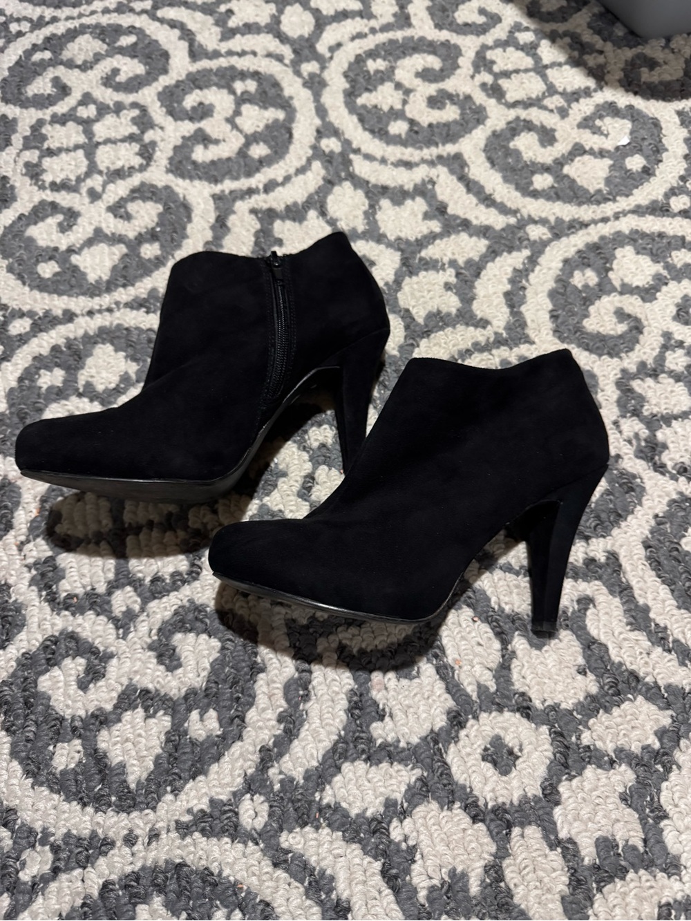 Black Women's Suede Ankle Booties with Heel